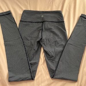 lululemon blue and white striped wunder unders